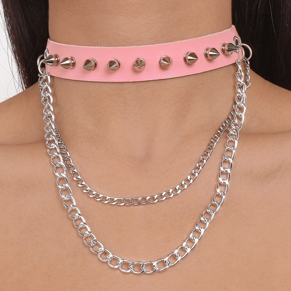 Pink chained choker